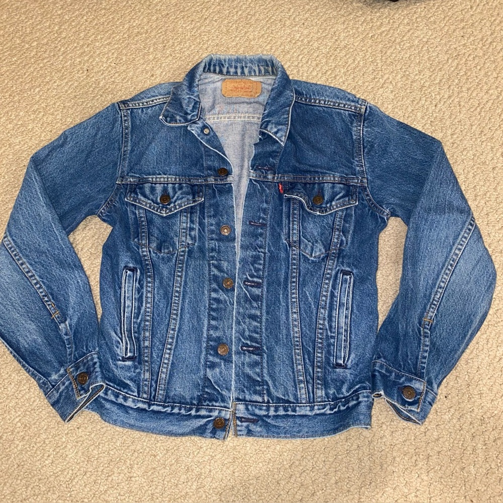 Vintage Levi's Denim Trucker Jacket Size 36 70506 Made in USA Fits like Small